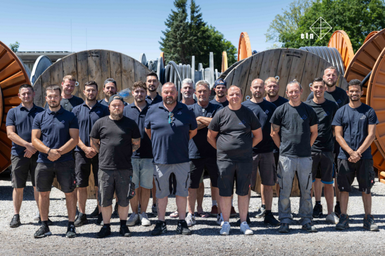 Unsere Einsatzhelden vor den Vorhang